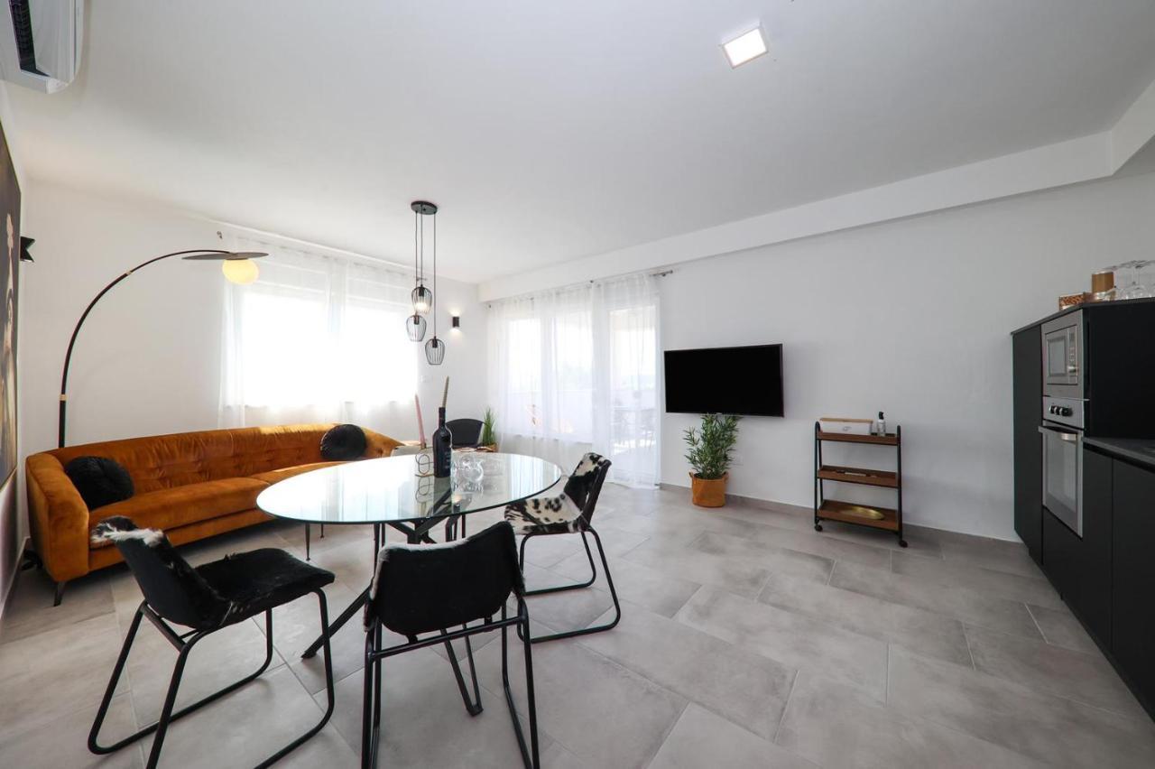 Apartment Nero Zadar Exteriör bild