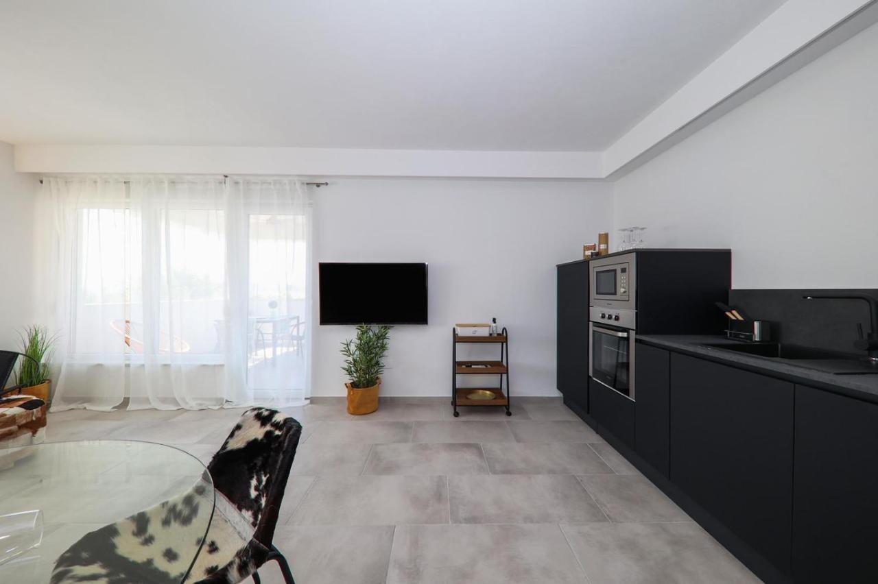 Apartment Nero Zadar Exteriör bild