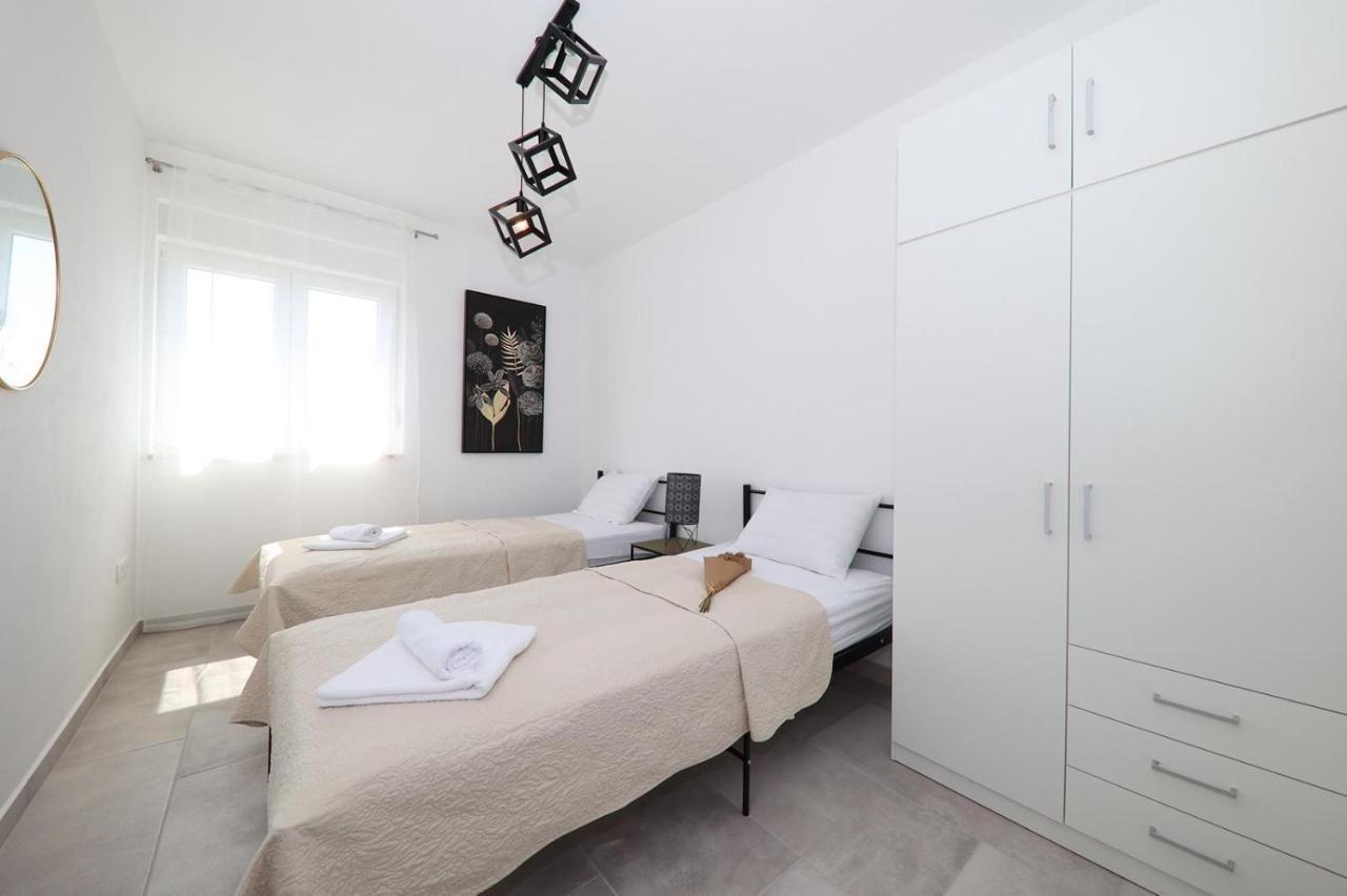 Apartment Nero Zadar Exteriör bild